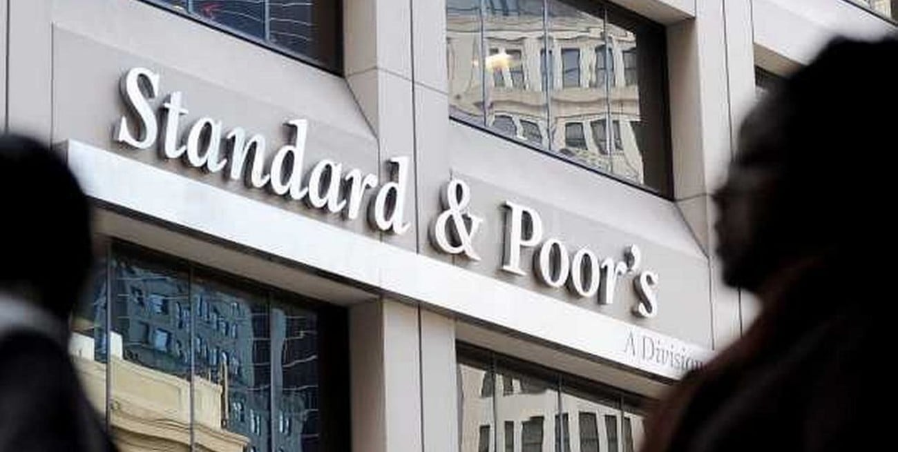 Standard & Poor's sacó a la deuda argentina del default selectivo y le dio la más baja calificación