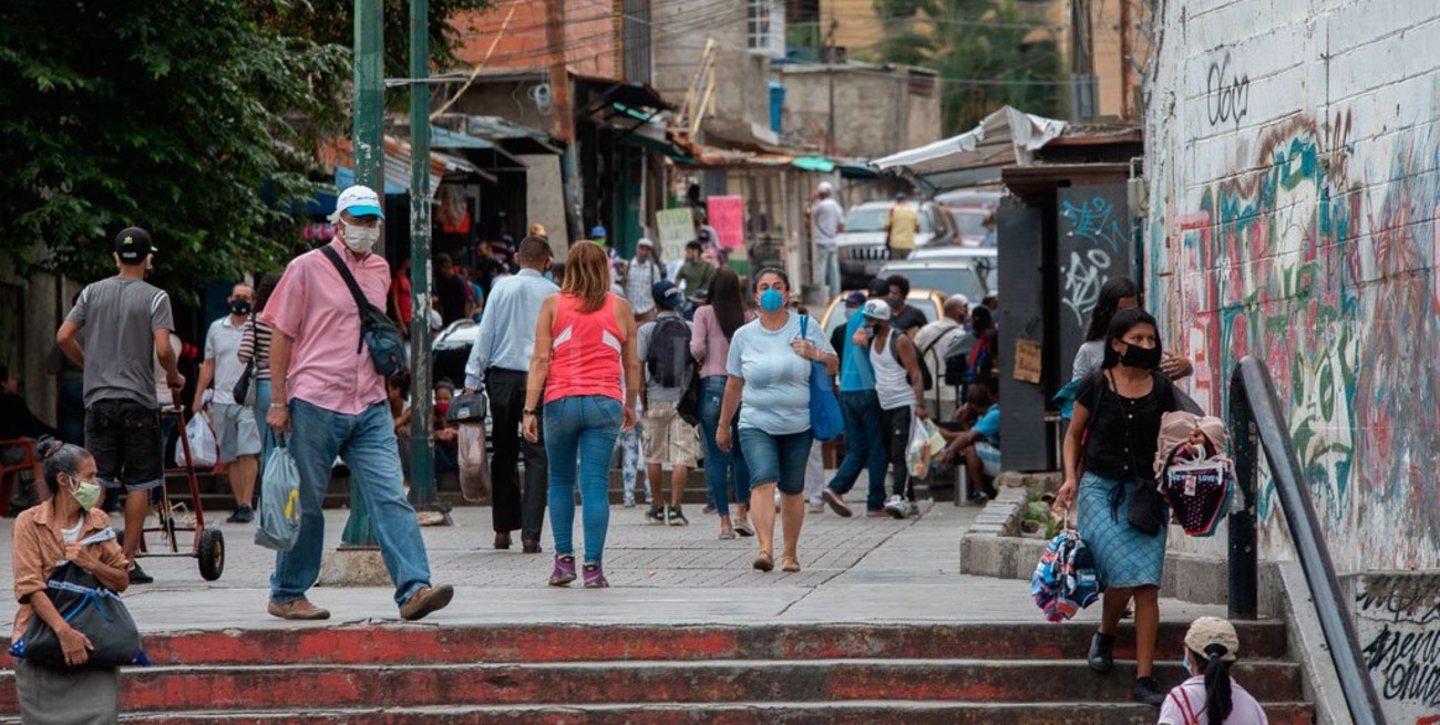 Coronavirus: Venezuela levanta el toque de queda fronterizo y relaja el confinamiento