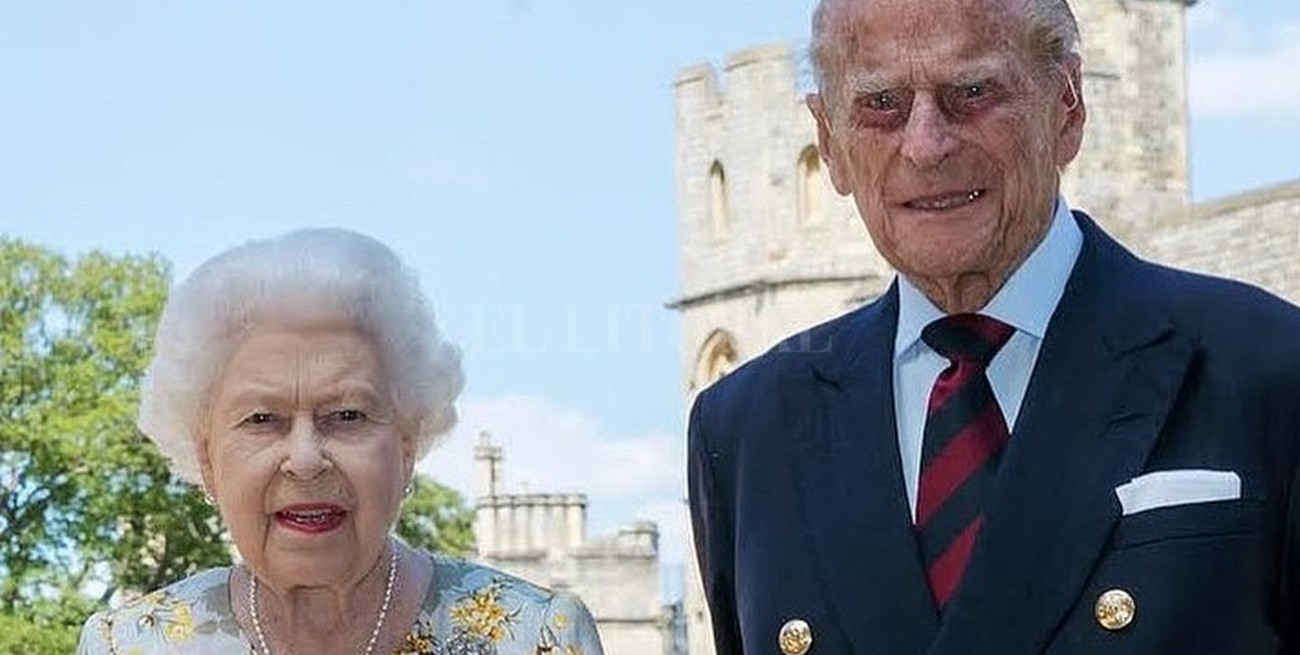 Isabel II y Felipe de Edimburgo mudan su residencia a Balmoral