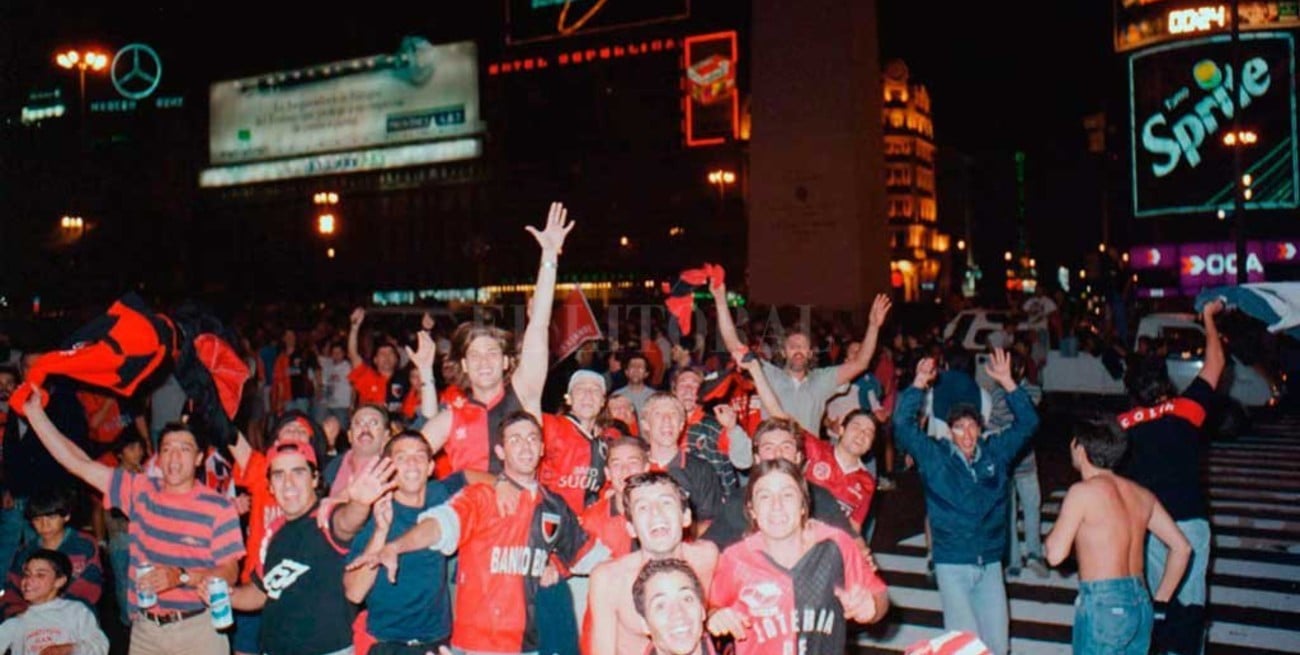 El día que los hinchas de Colón "coparon" el Obelisco