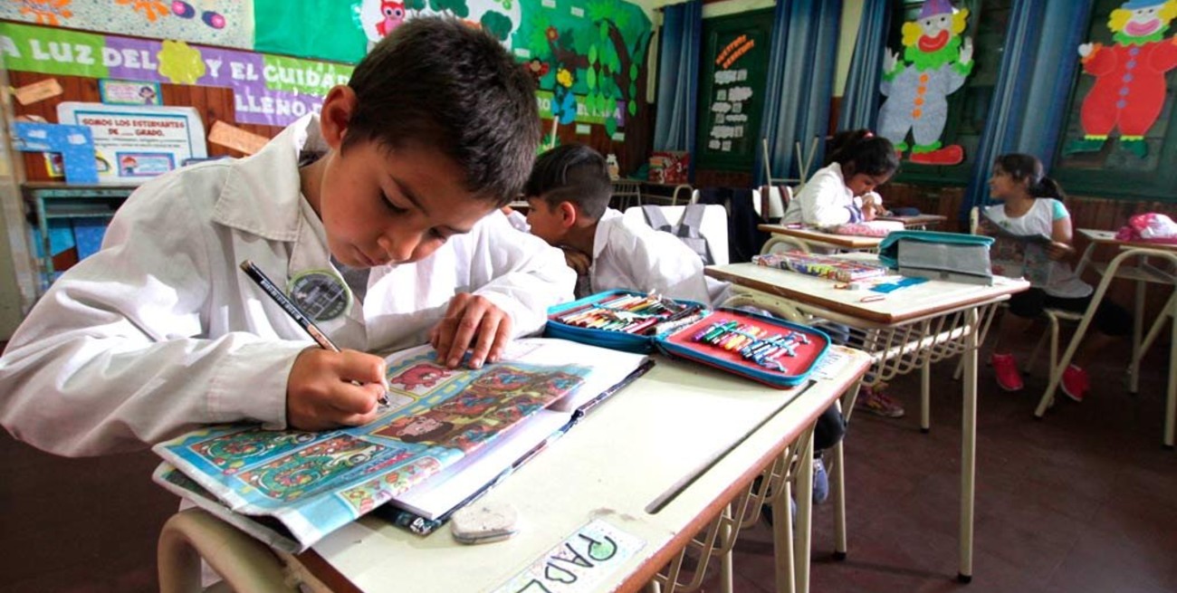 Con la mirada en la cláusula gatillo, comienza la paritaria docente en Santa Fe