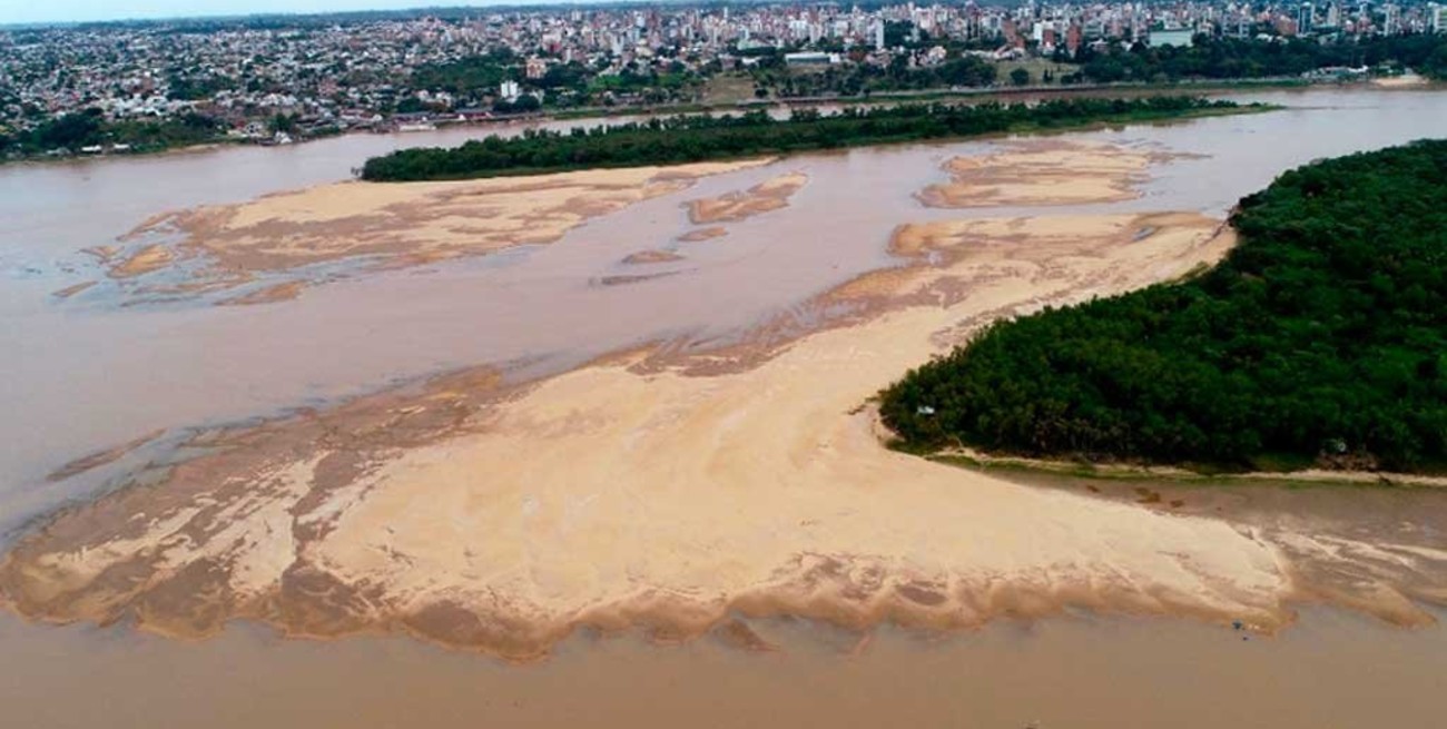 Imágenes nunca vistas de la bajante del Río Paraná y las consecuencias del fenómeno