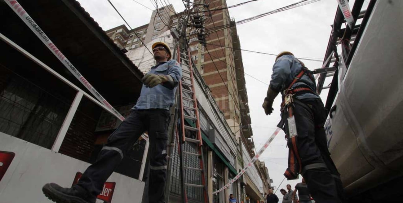 Problemas en el servicio eléctrico a raíz de los fuertes vientos en Santa Fe