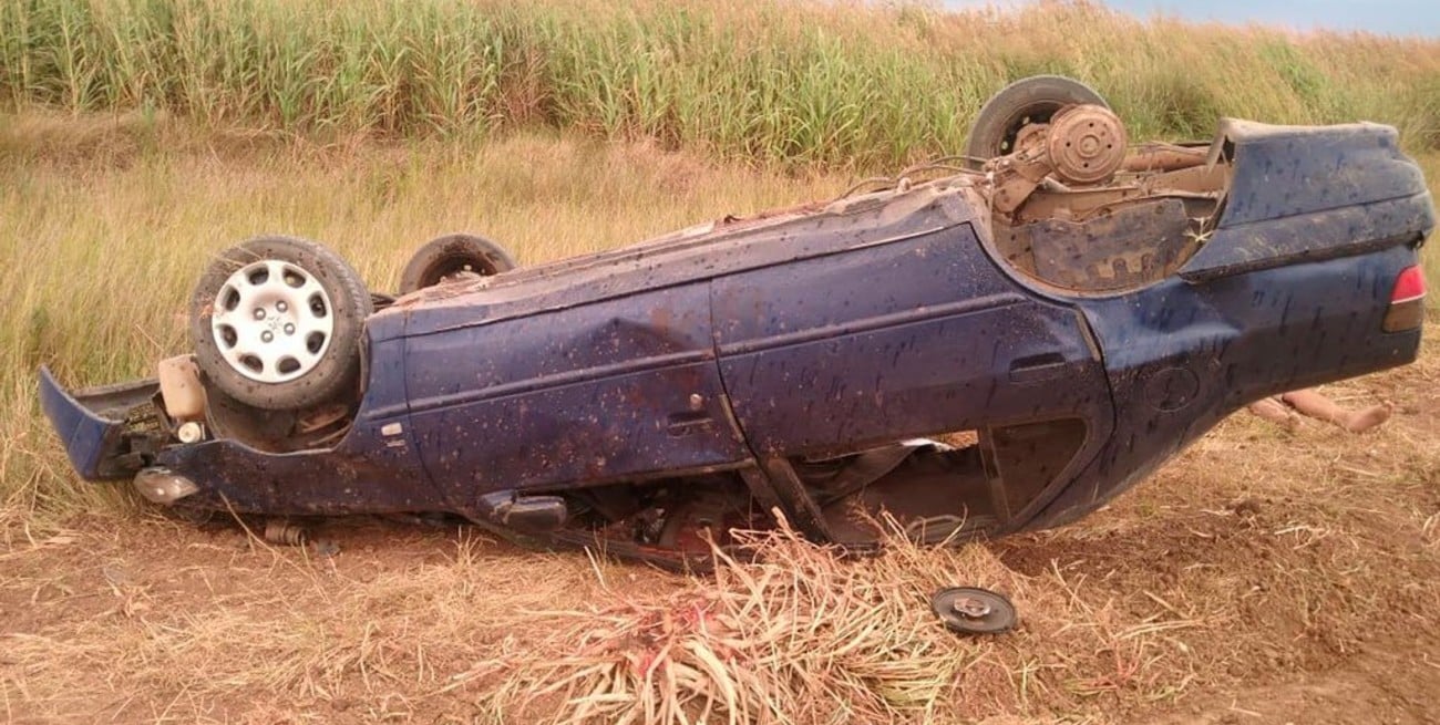 Padre e hija mueren en un vuelco