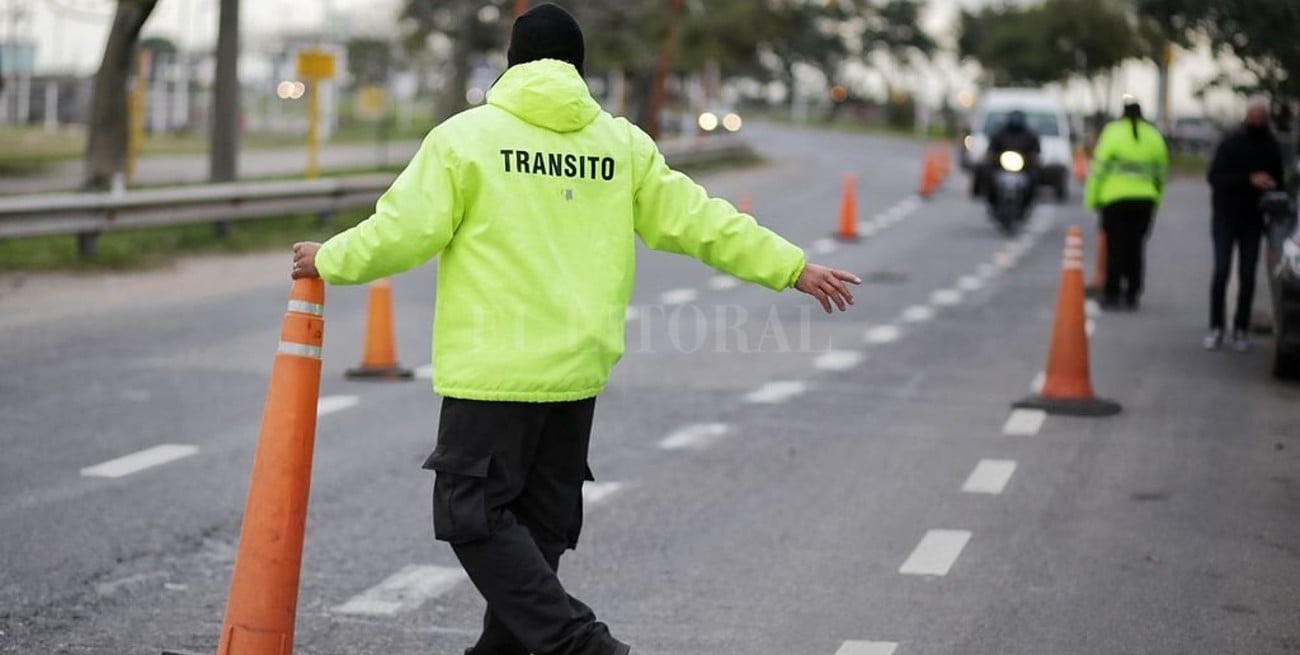 Controles y servicios municipales durante el fin de semana largo