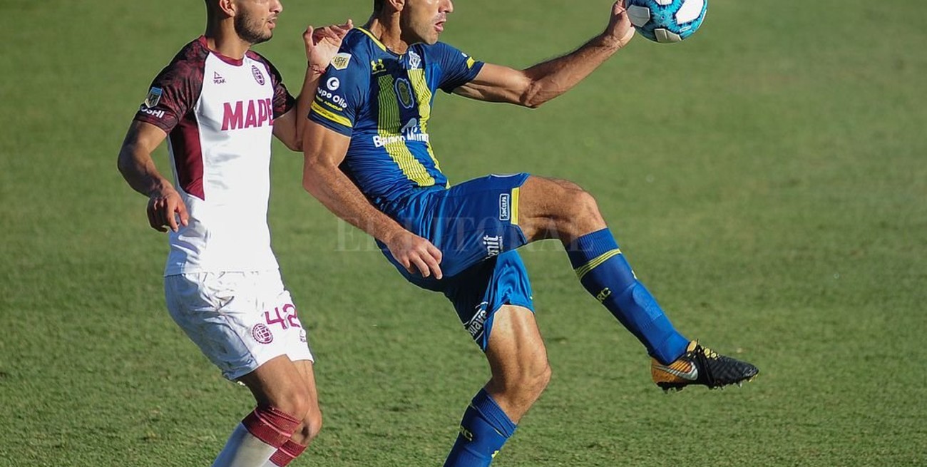 Rosario Central perdió con Lanús y ahora tiene que esperar para saber si es finalista