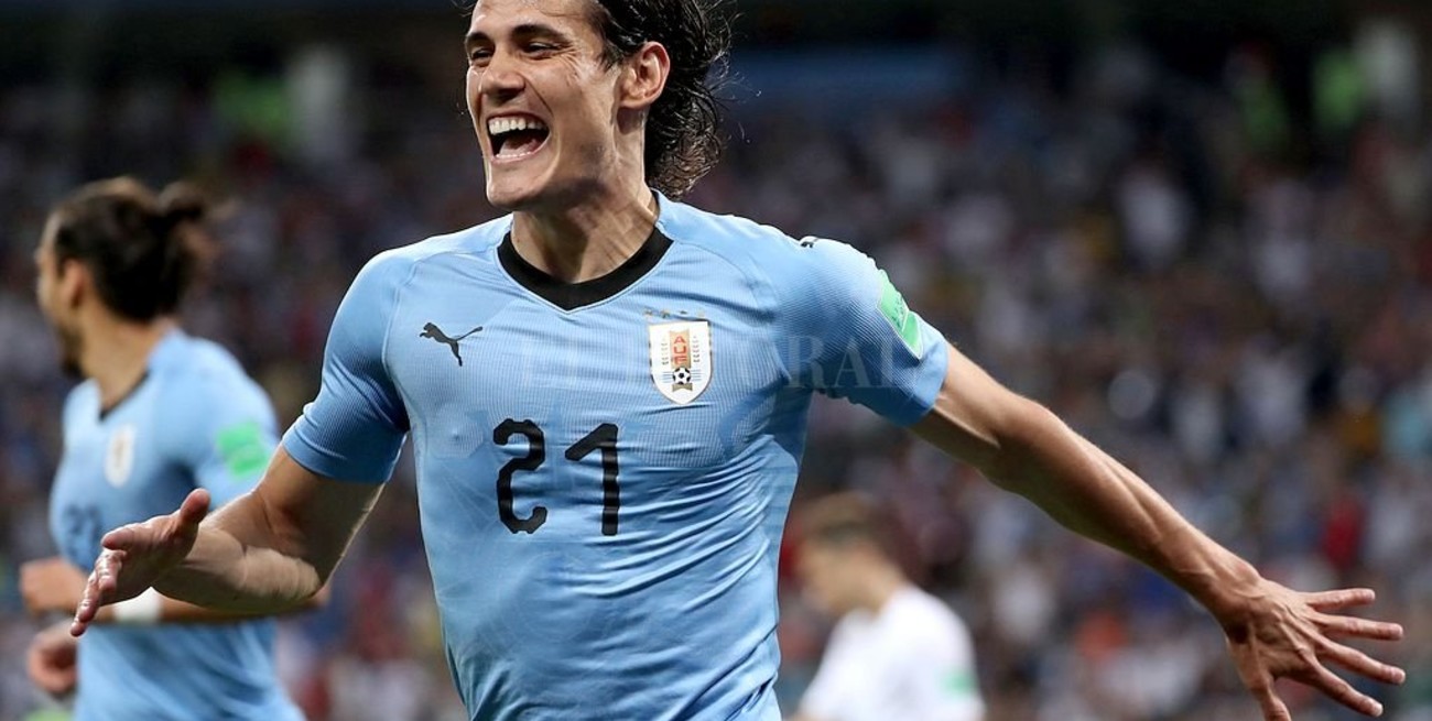 Cavani: "Los jugadores no tenemos ni voz ni voto"