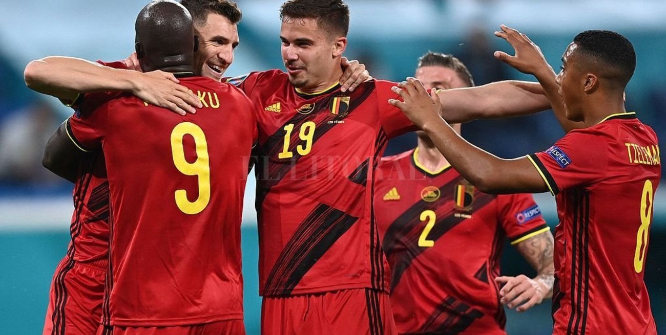 Debut ideal para Bélgica, que goleó a Rusia