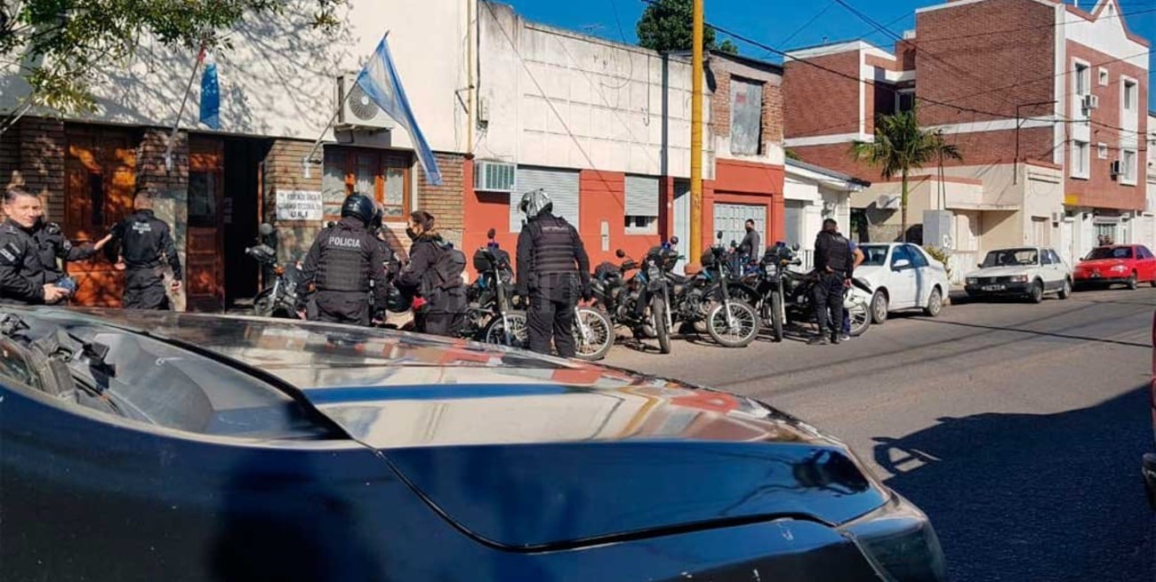 Video: violento asalto en un  local de Red Sport