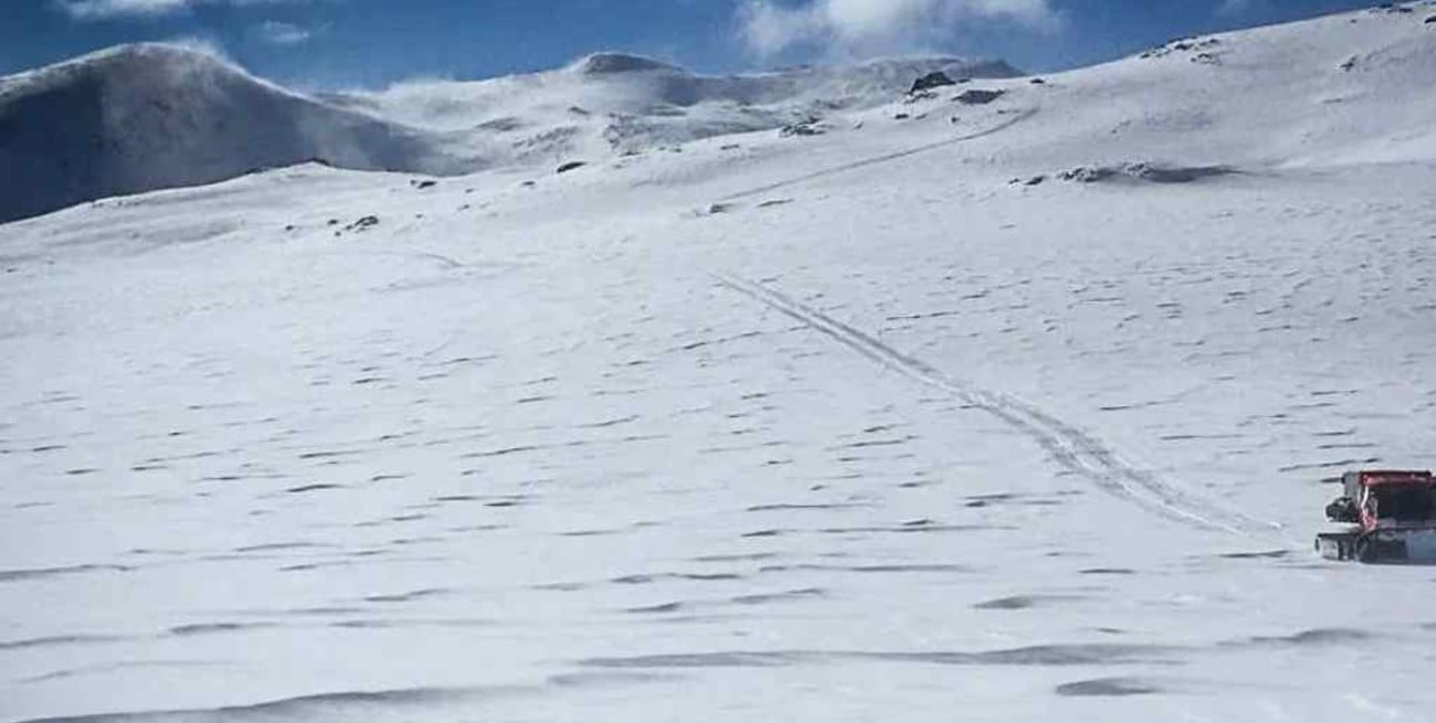 Al menos un muerto a causa de un alud en Bariloche 