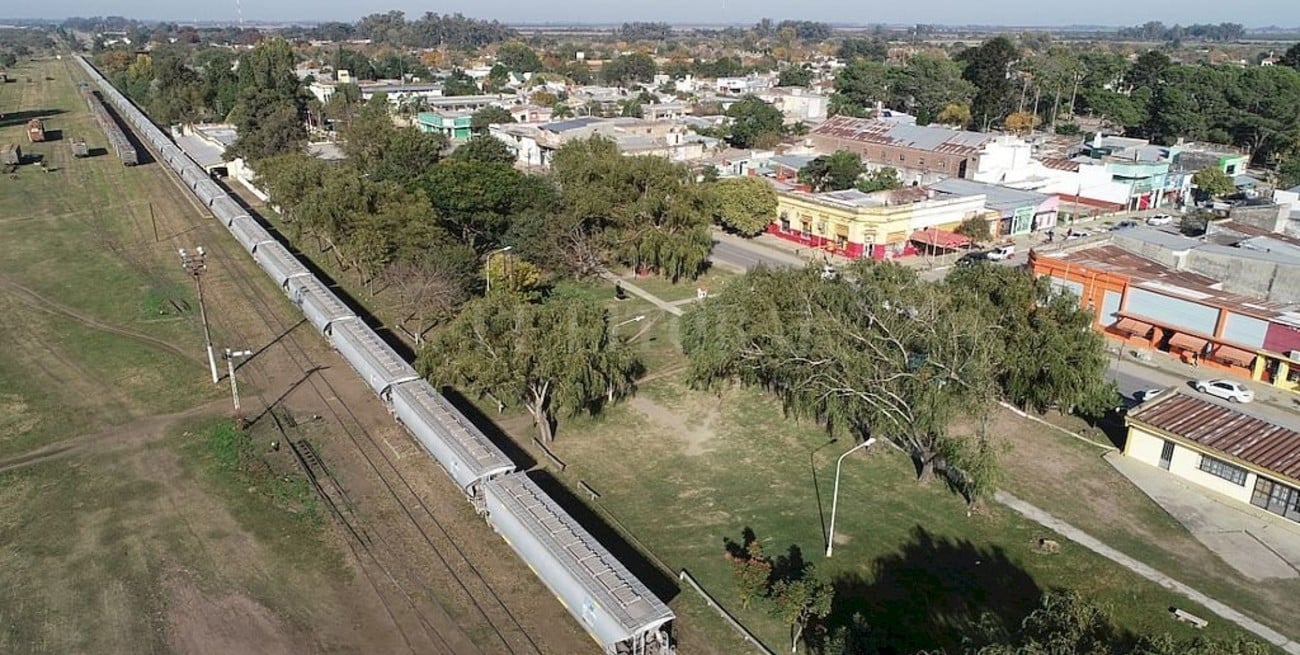 Tren de pasajeros Santa Fe - Laguna Paiva: empiezan a mejorar 38 kilómetros de vías