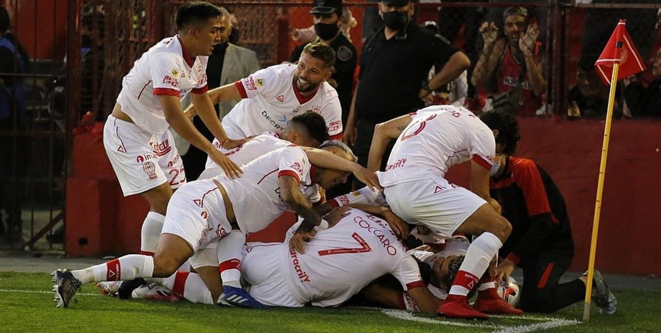 Huracán se quedó con el clásico ante San Lorenzo