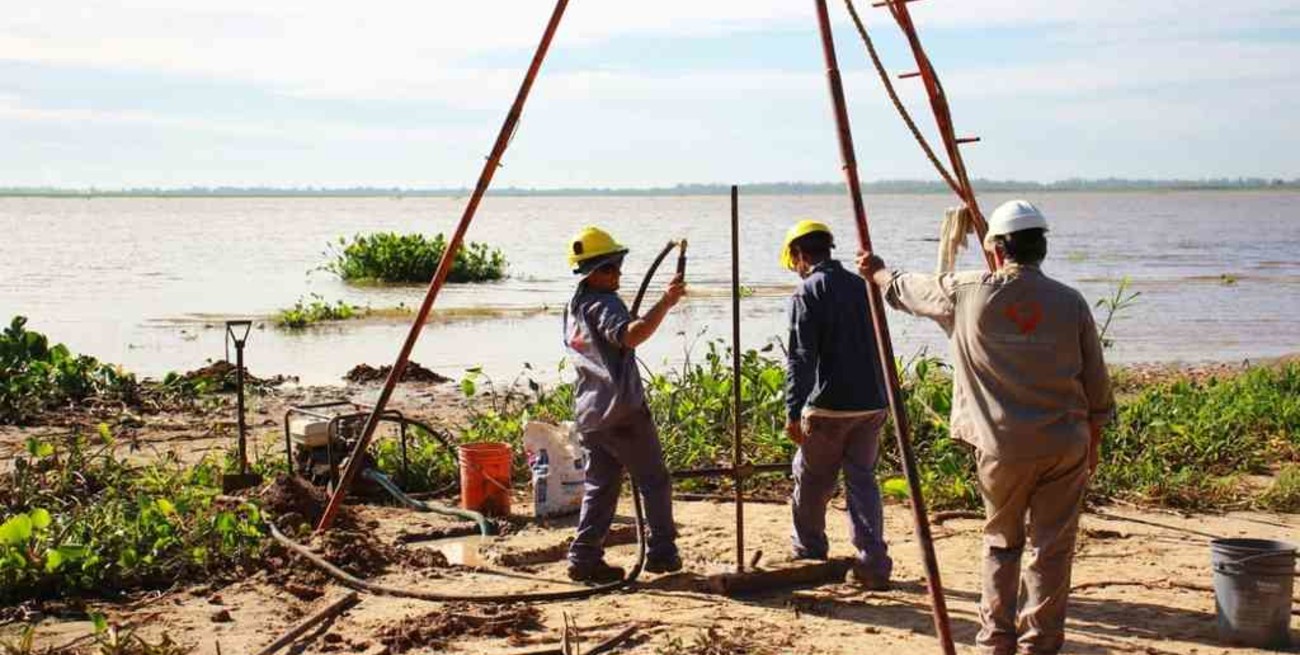 Perforaciones geológicas en la laguna Setúbal