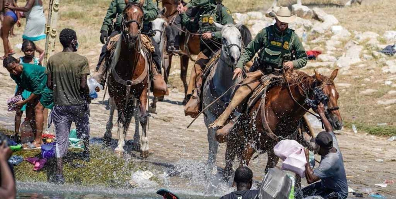 El enviado de Estados Unidos en Haití presentó su renuncia a causa de las "deportaciones inhumanas"