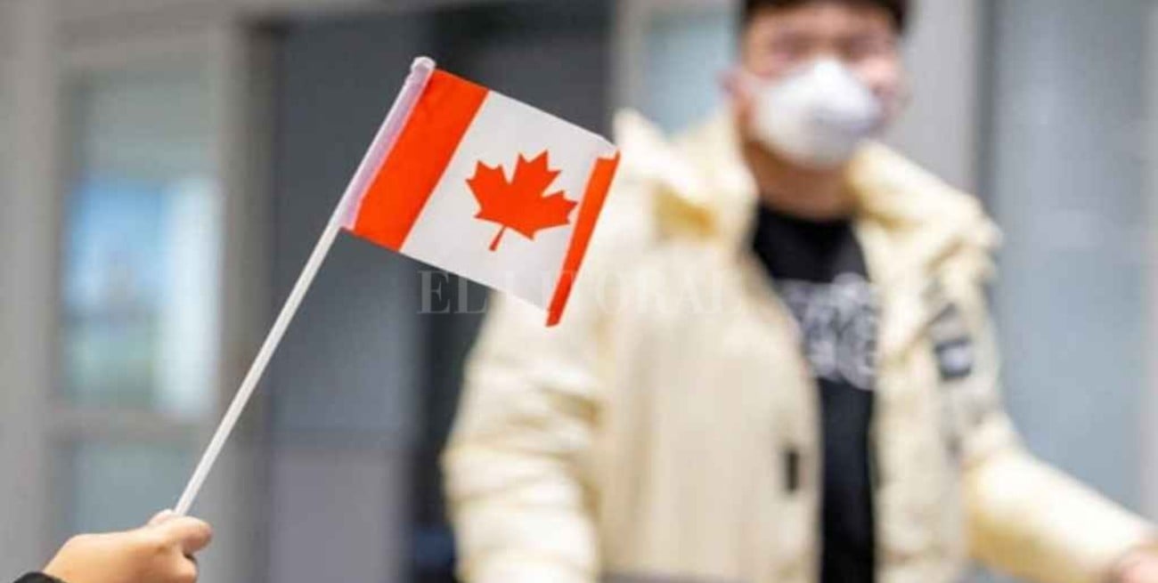 Canadá reduce controles contra el coronavirus en sus fronteras 