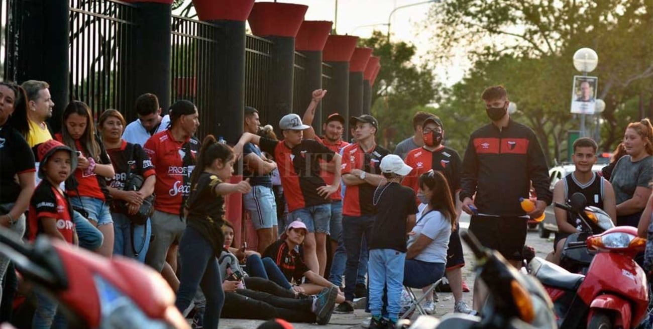 Colón suspende el trámite de nuevos socios por llegar al tope del aforo permitido