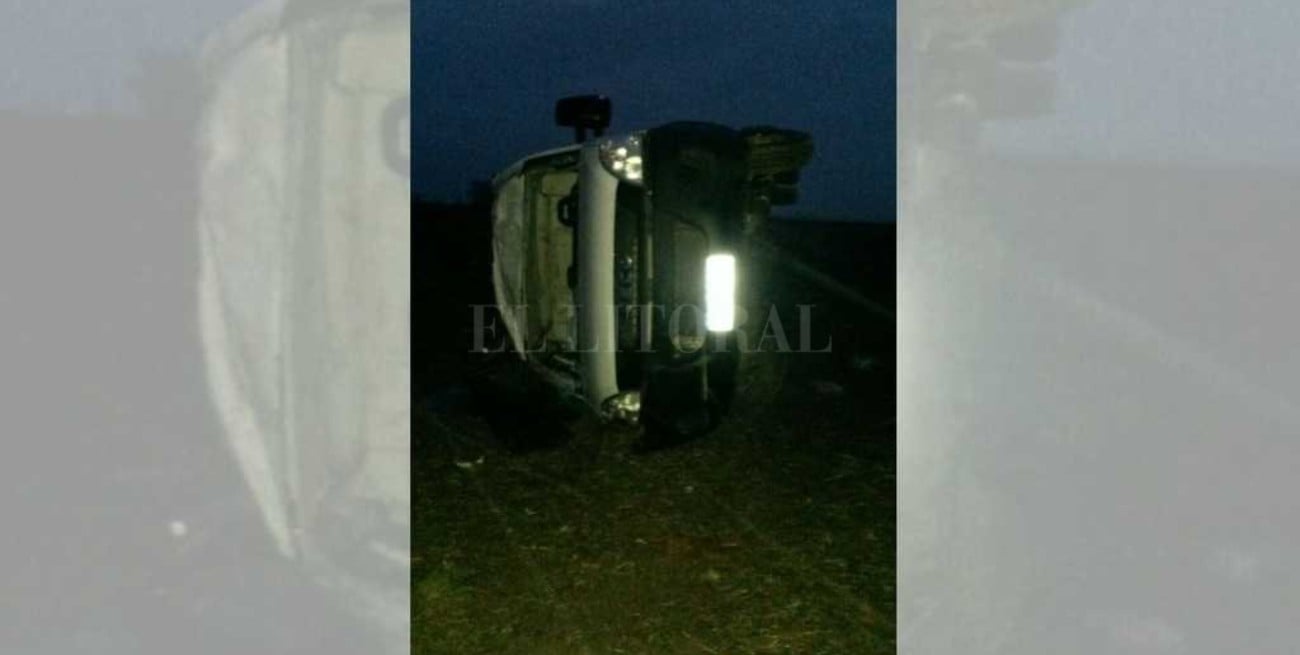 Internaron a un rosarino tras un vuelco en la Ruta 91