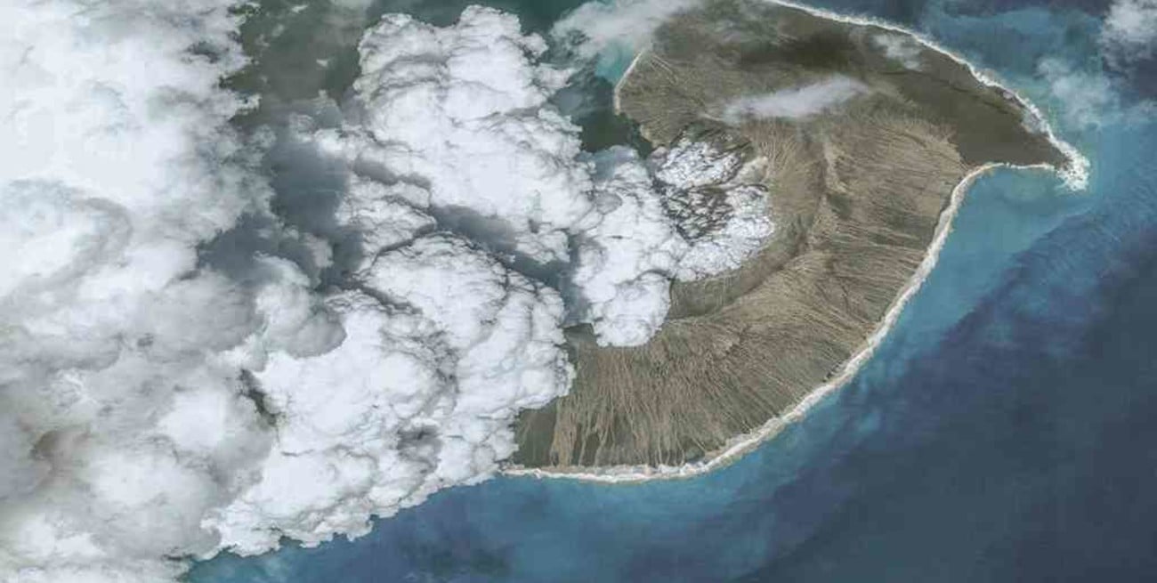 La erupción de Tonga fue equivalente a 100 bombas de Hiroshima, según la NASA