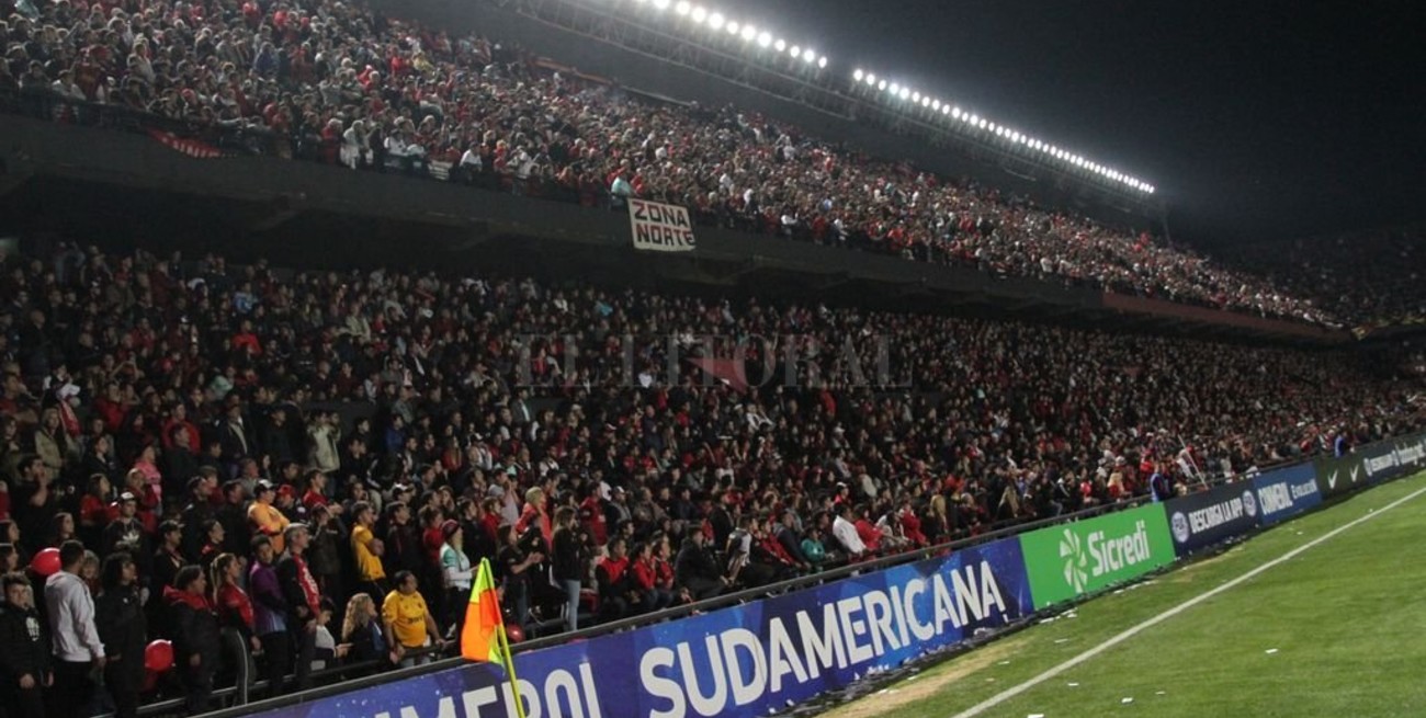 Los socios de Colón que vayan a la cancha el martes no pagarán la cuota del mes de junio