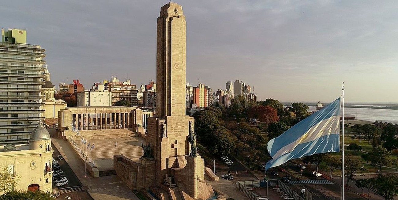 Denunció que fue secuestrado “por error” y lo liberaron en el Monumento a La Bandera