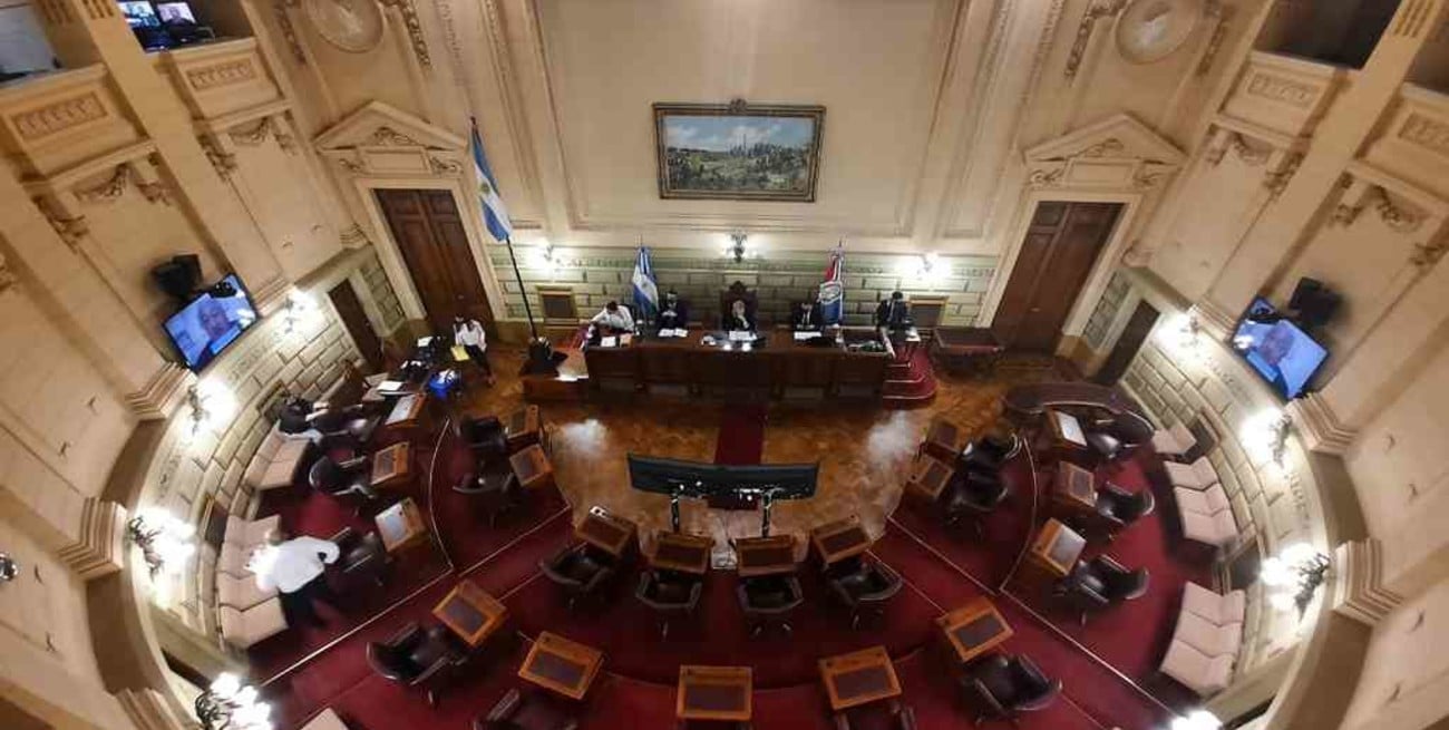 Veto contra reemplazantes: el Senado define este jueves