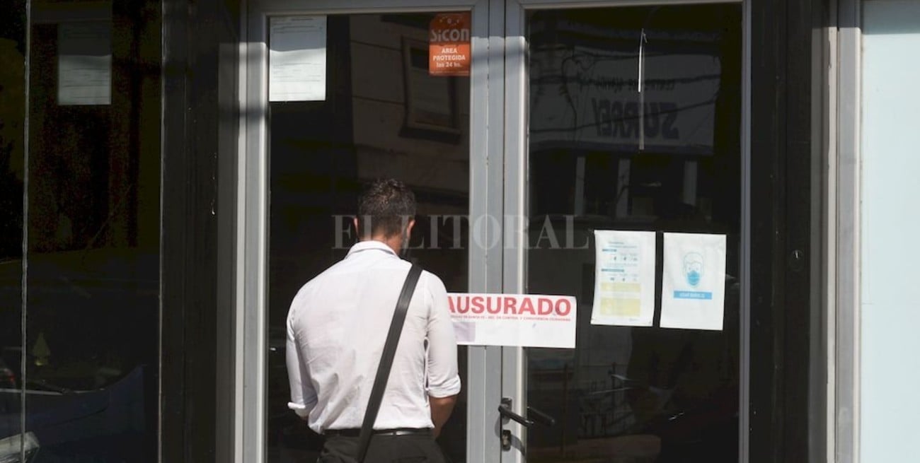 Concesionaria clausurada en Santa Fe: algunos de los damnificados recuperaron sus vehículos