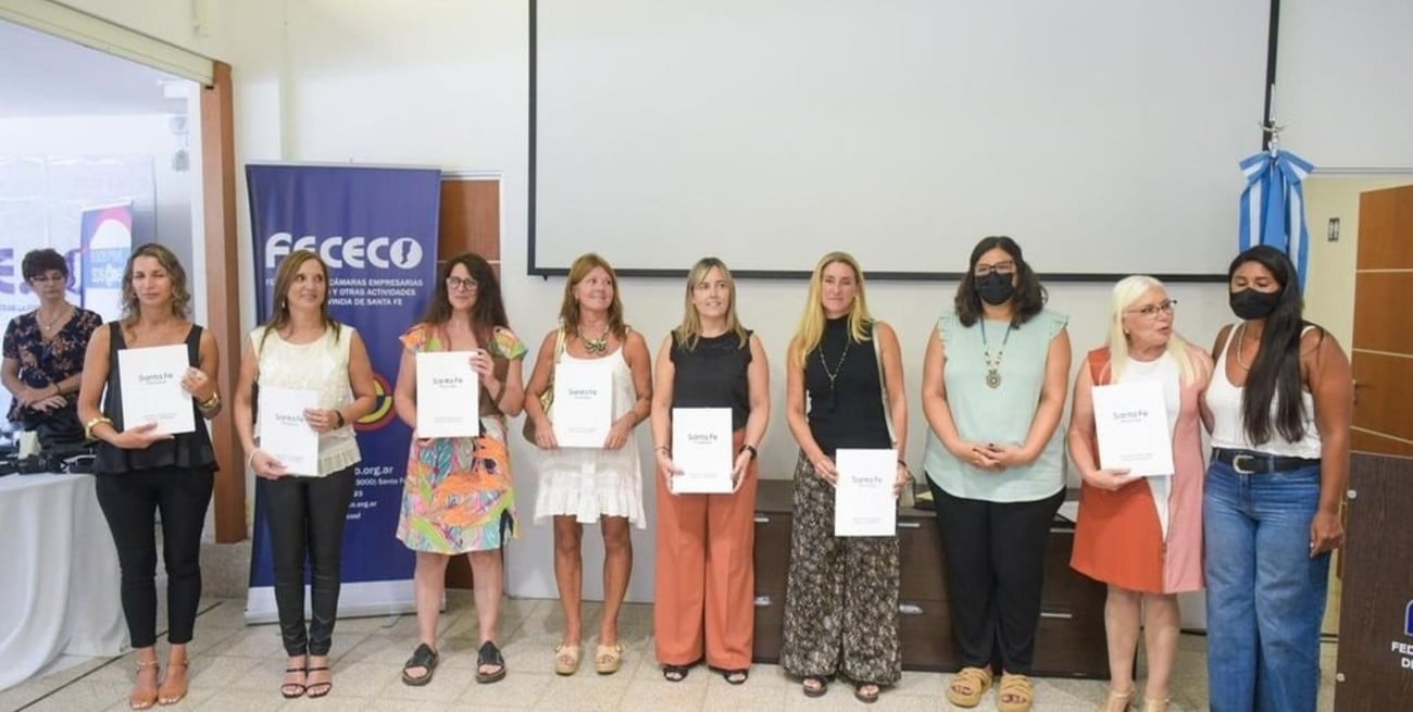 Entregaron distinciones a mujeres empresarias santafesinas