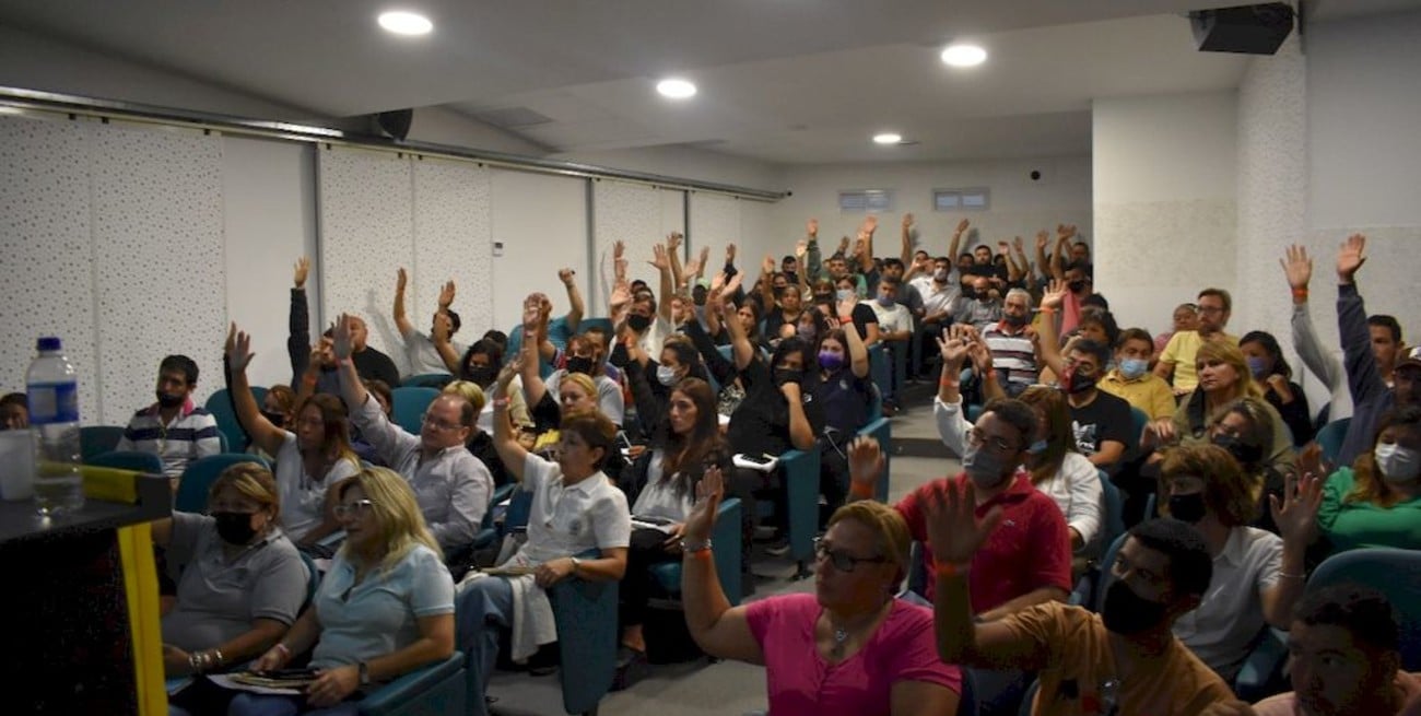 El cuerpo de delegados de la ASOEM refrendó la mesa paritaria local