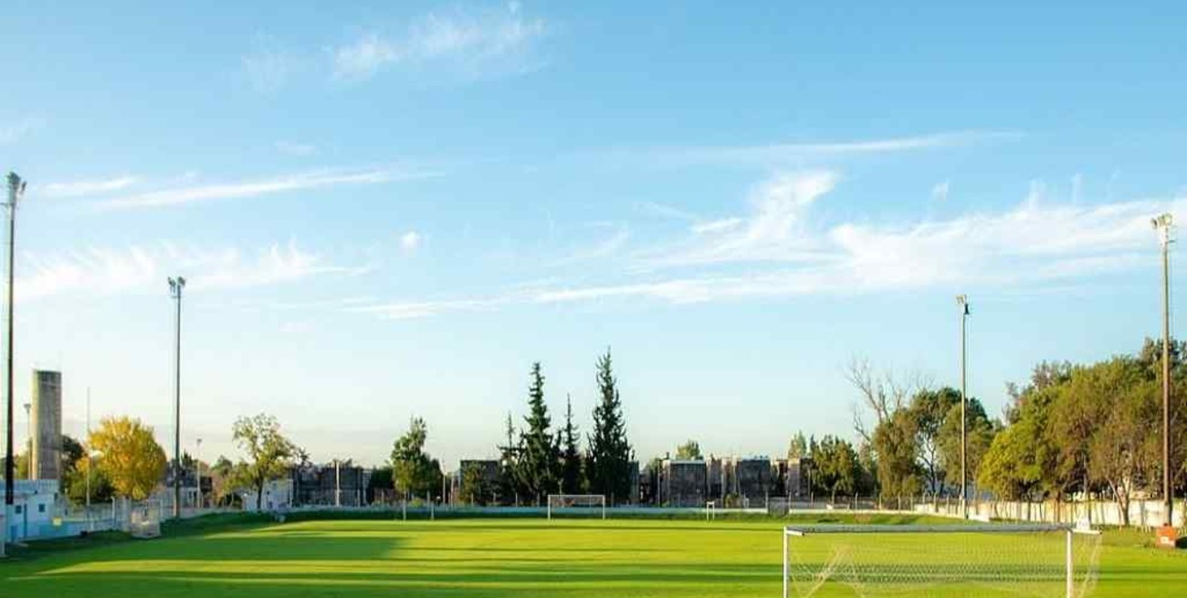 Visita histórica para Don Bosco, Peñarol de Montevideo entrenará en su estadio