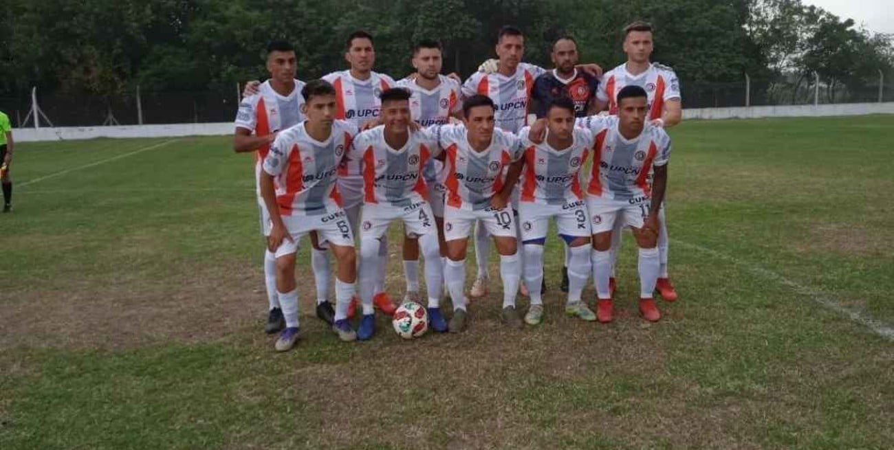 Victoria de Cosmos ante San Cristóbal