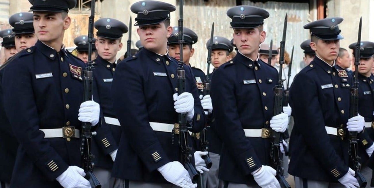 El Liceo Militar Gral. Belgrano se suma al “Museo Maratón” por primera vez