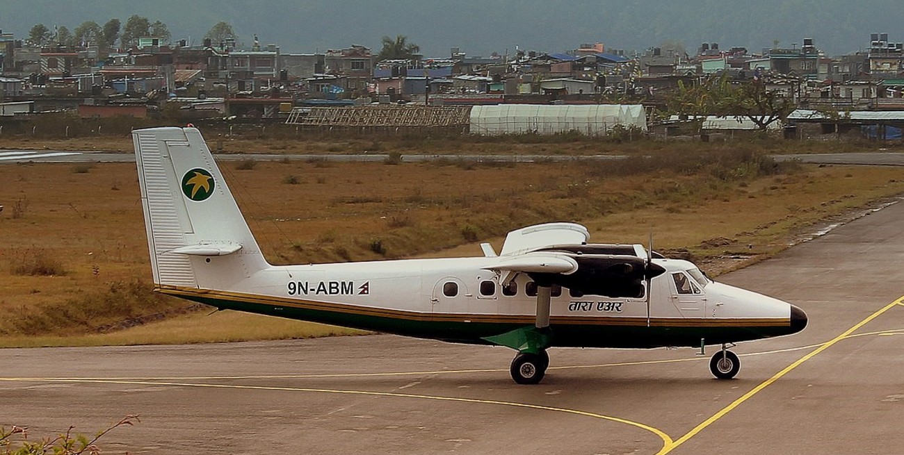 Misterio en Nepal: desapareció un avión con 22 personas a bordo