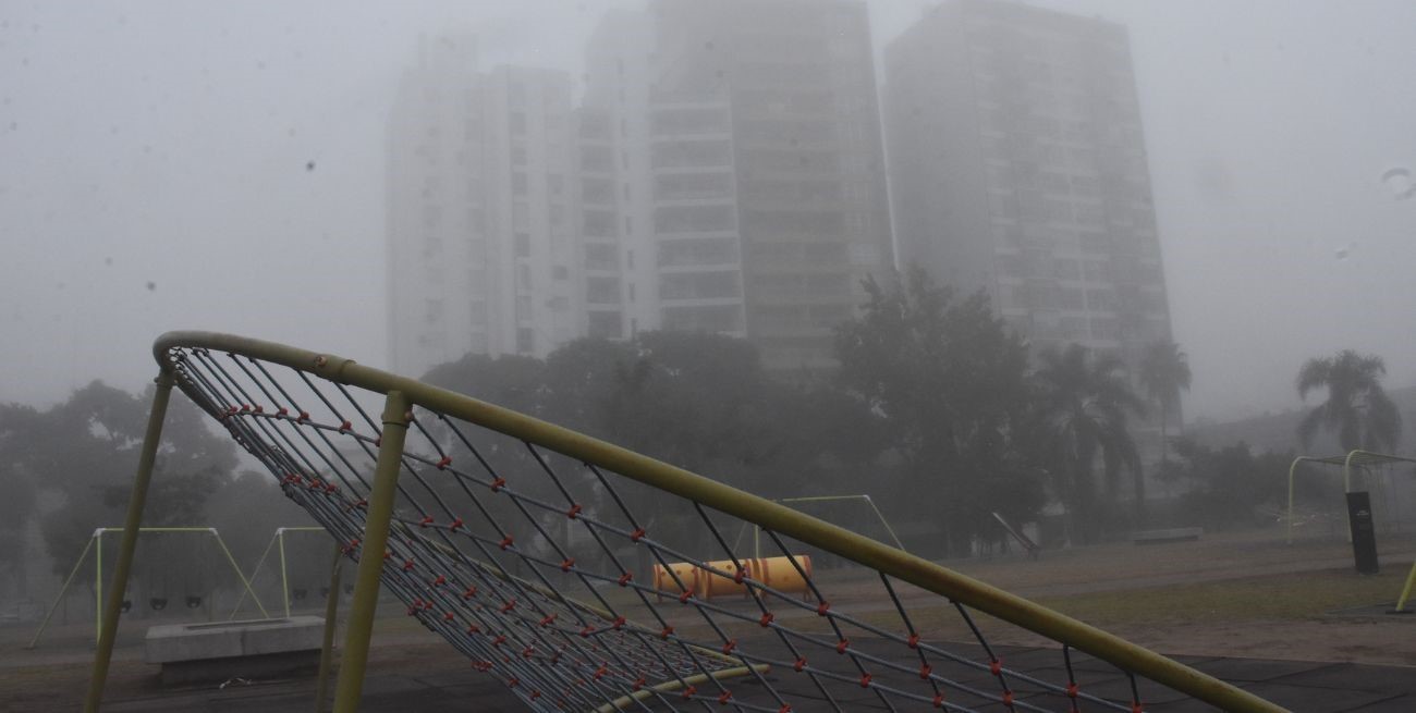 Martes nuevamente con alerta por niebla en la ciudad de Santa Fe