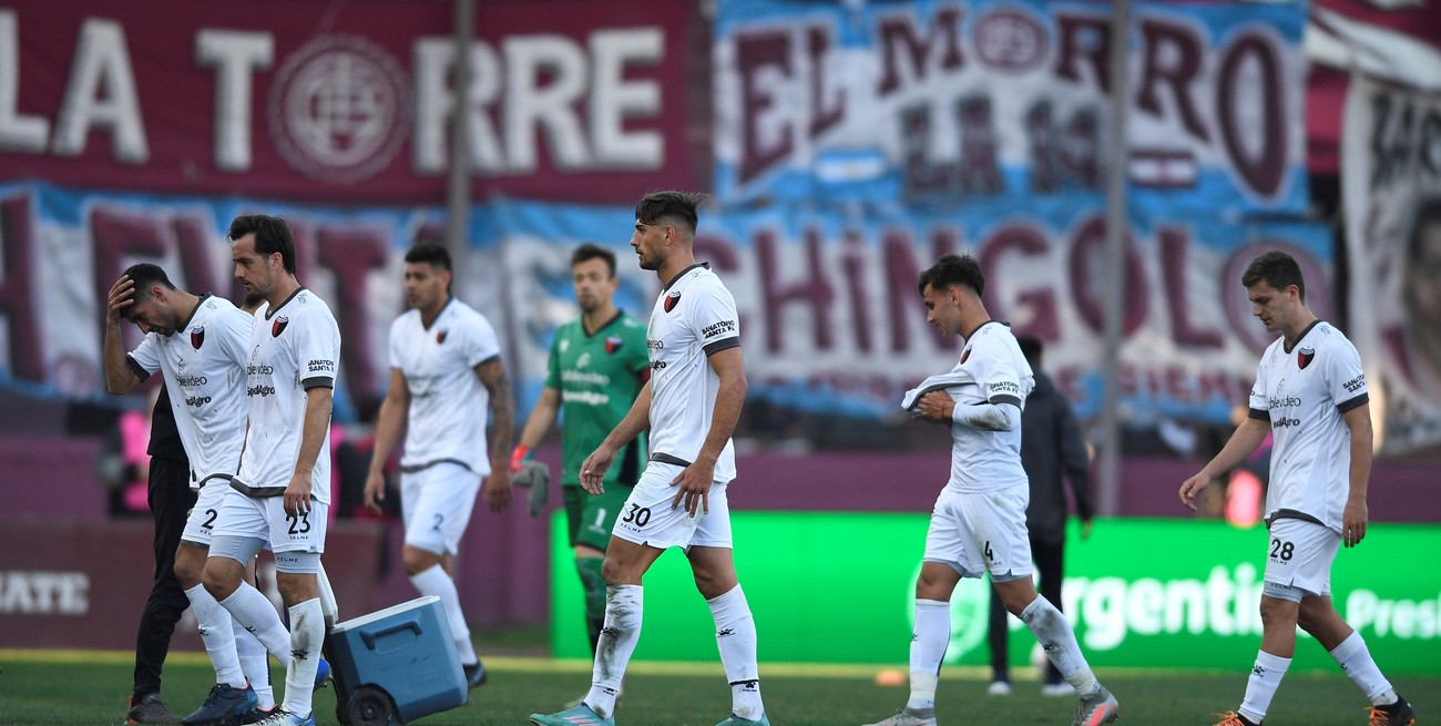 Colón cayó ante Lanús: cuando tomó riesgos para ganar, terminó perdiéndolo