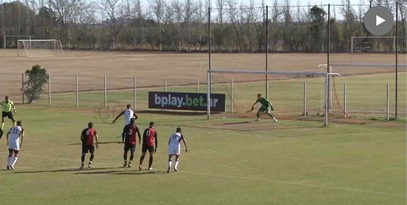 Video: El árbitro intentó confundir a Masuero para que Lanús convierta un penal