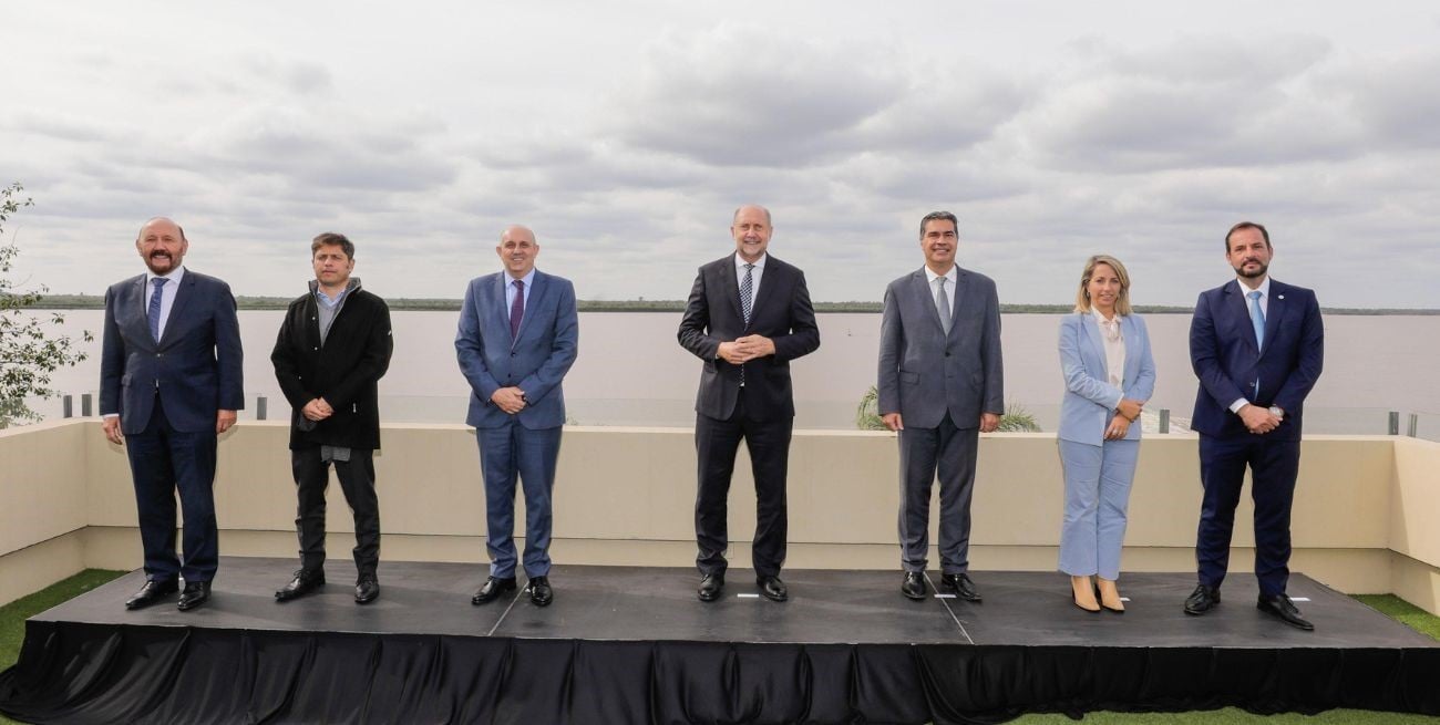 Se reúne el Consejo Federal de la Hidrovía sólo con cuatro gobernadores