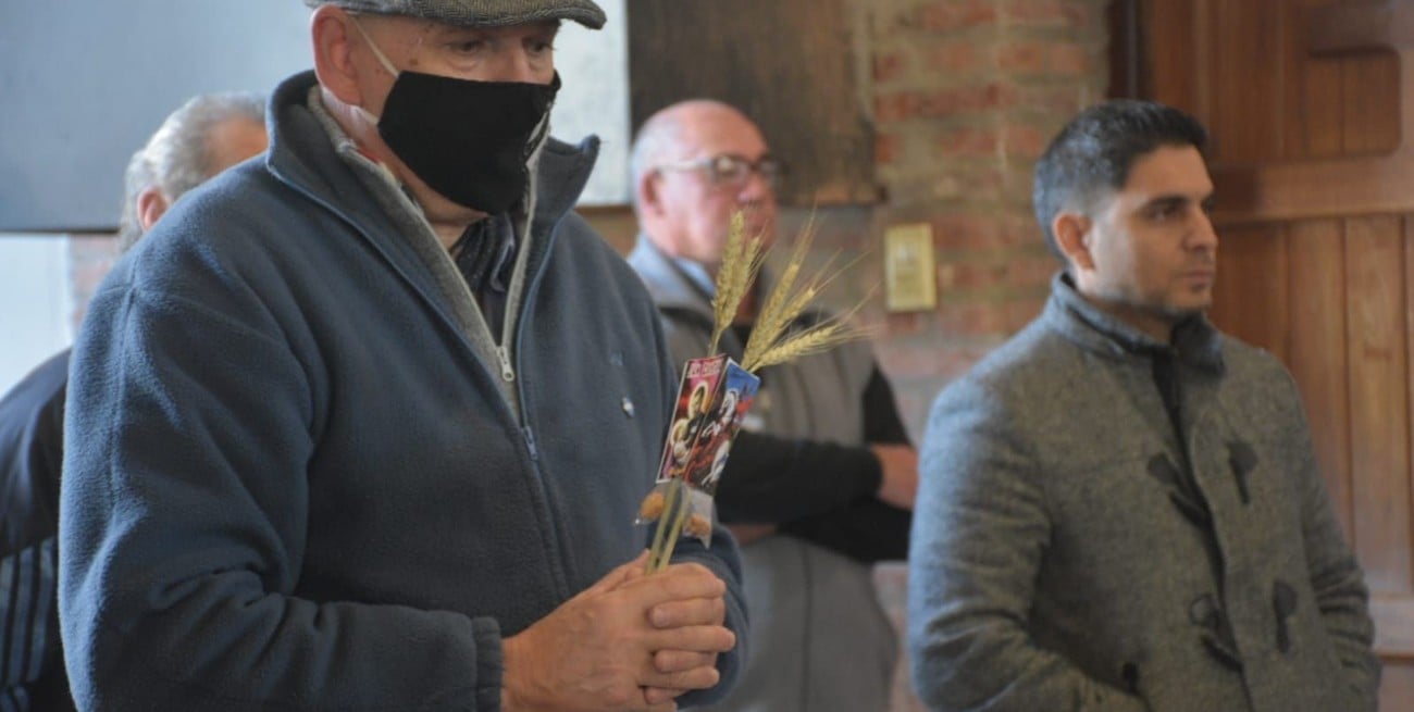 Miles de católicos celebran a San Cayetano, el patrono del pan y el trabajo