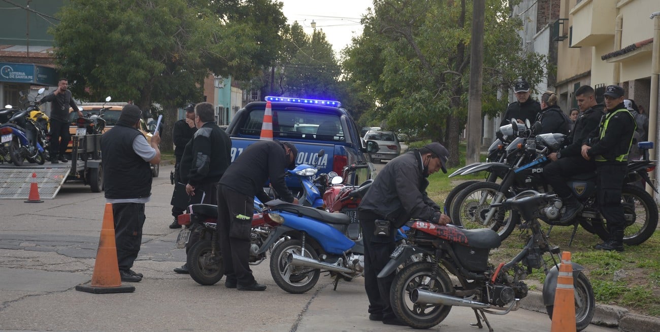 Desde que la policía retiene motos aseguran haber reducido los delitos con ese vehículo un 48%