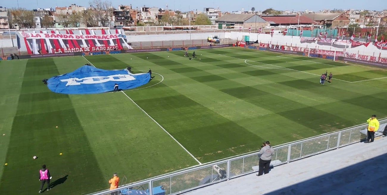 “Acá llovía y la cancha se llenaba de patos”