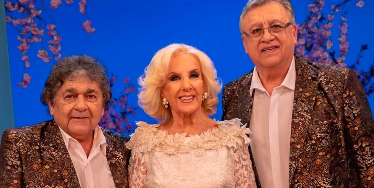 Los Palmeras llevaron "Soy Sabalero" a la mesa de Mirtha Legrand