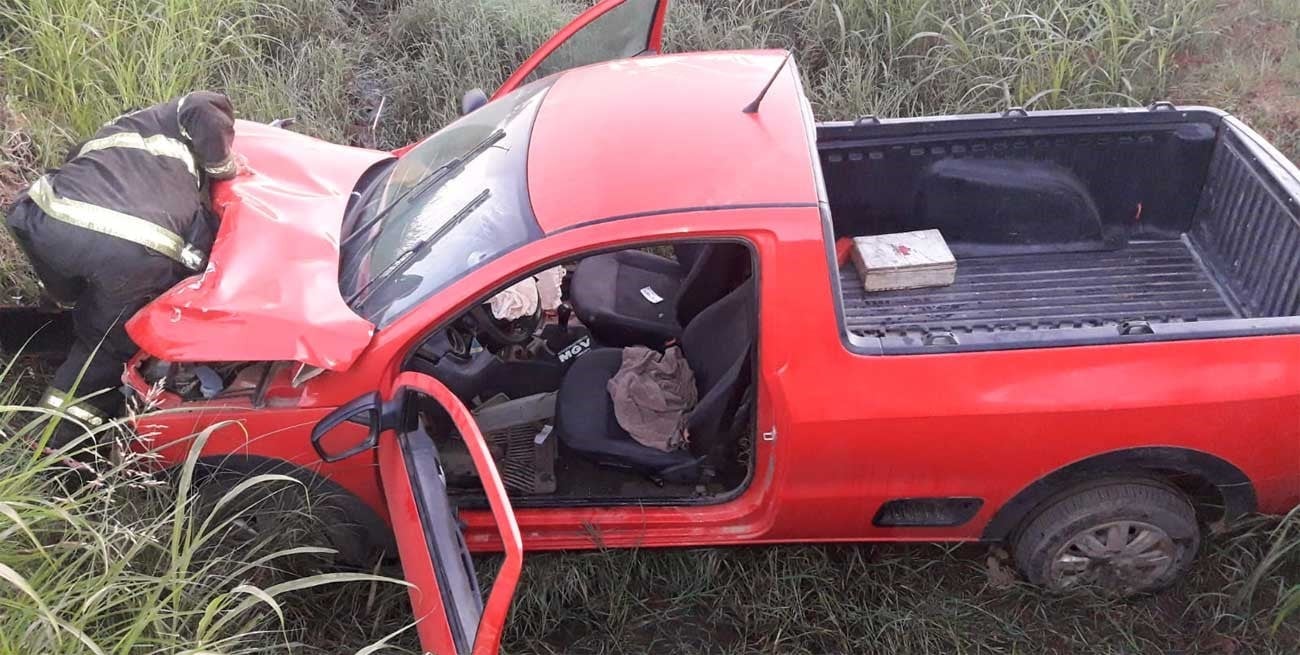 Murió un hombre tras terminar con su camioneta en un zanjón de Recreo