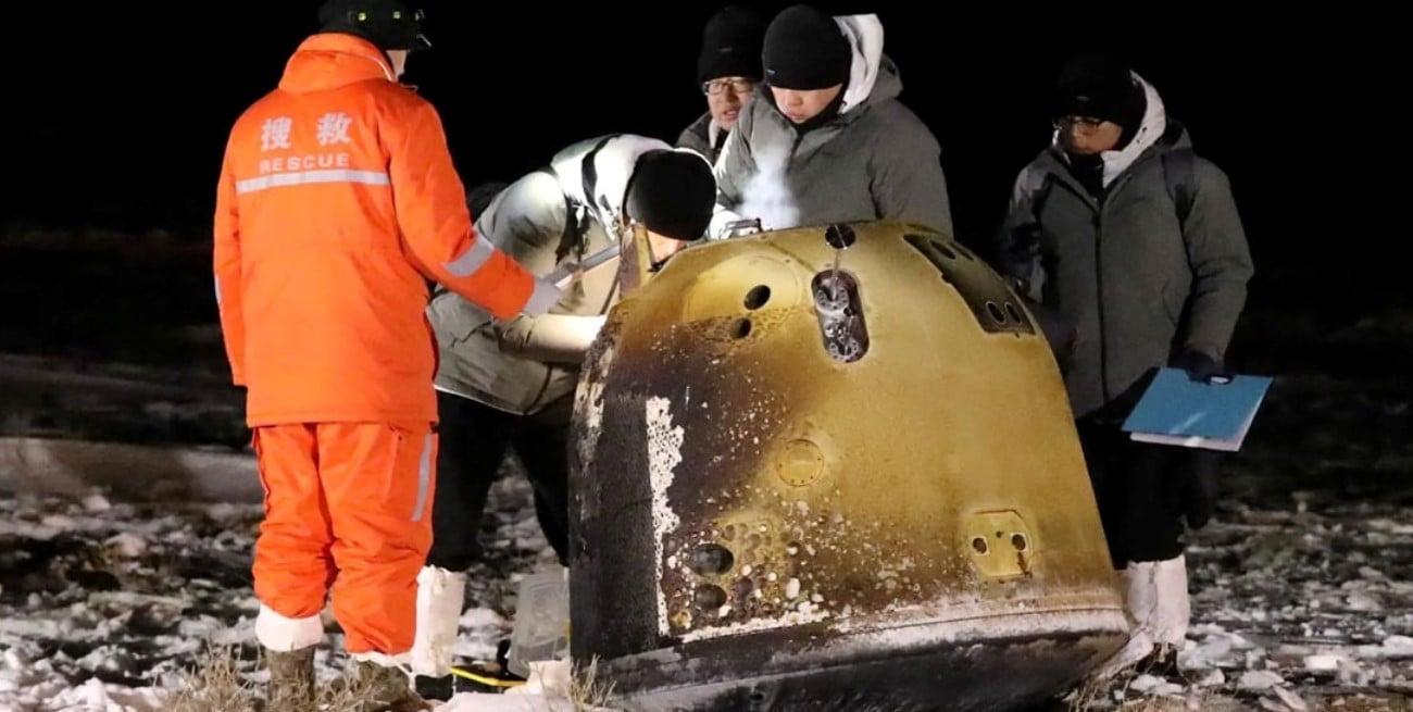 China asegura haber encontrado una reserva gigante de agua en la Luna