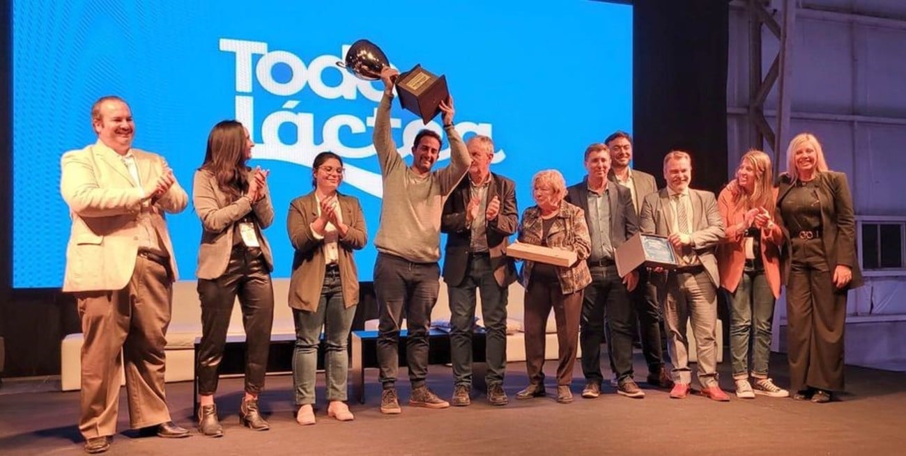 Aquí están, estos son... los quesos y dulces de leche campeones de la provincia de Santa Fe