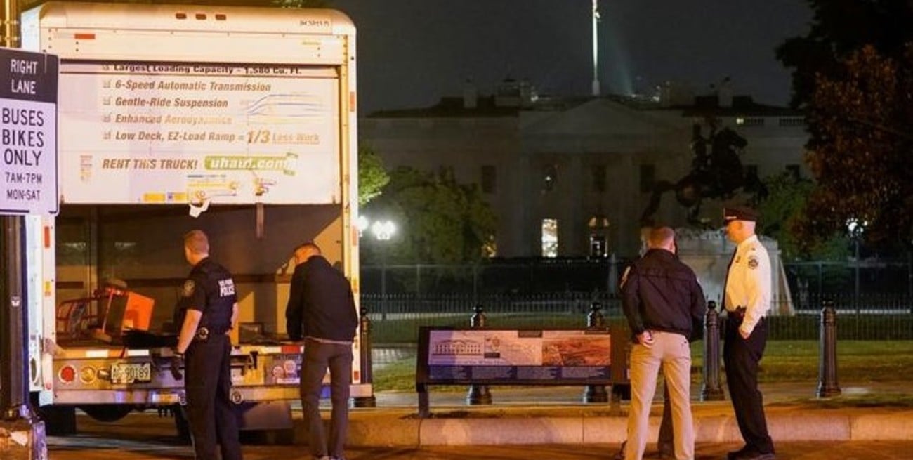 Estados Unidos: acusaron al  hombre que embistió las vallas de la Casa Blanca