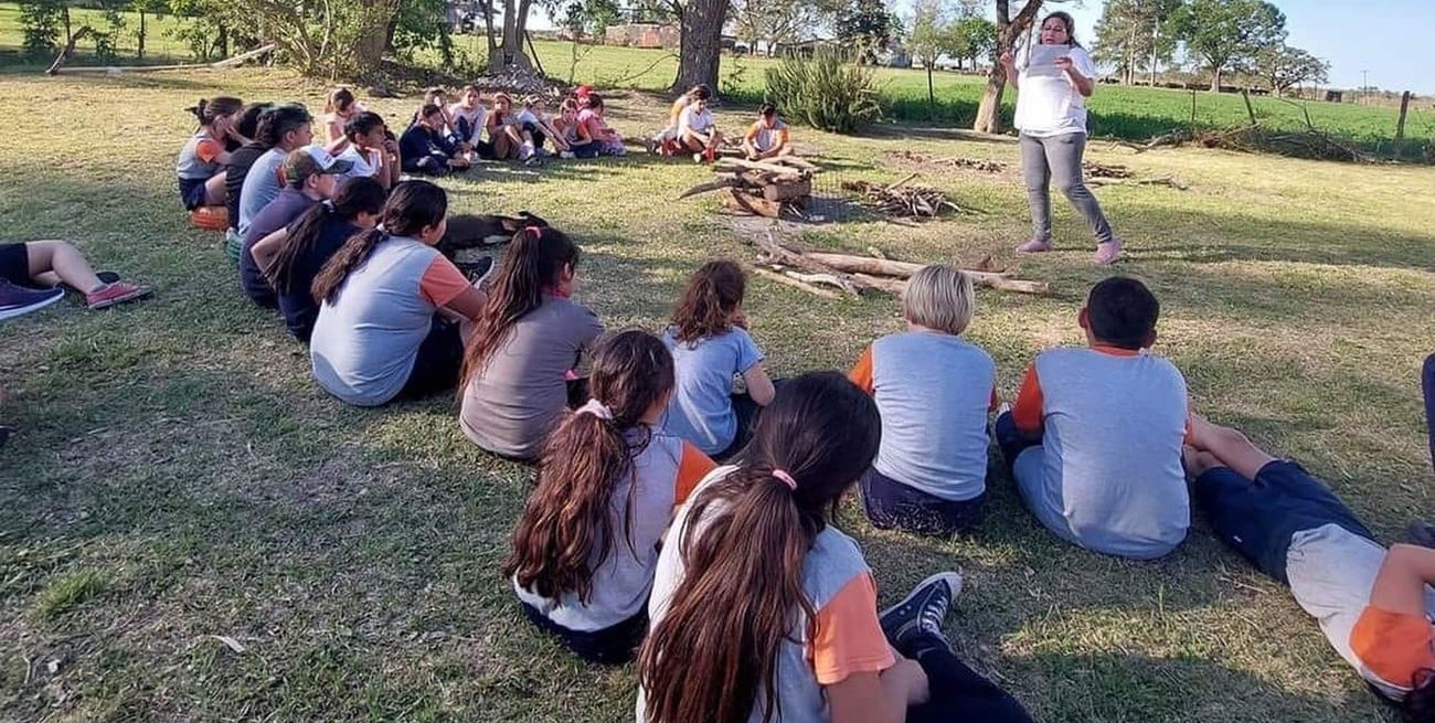 Revalorizar el patrimonio, la gratificante tarea de alumnos de la Escuela Nº 32