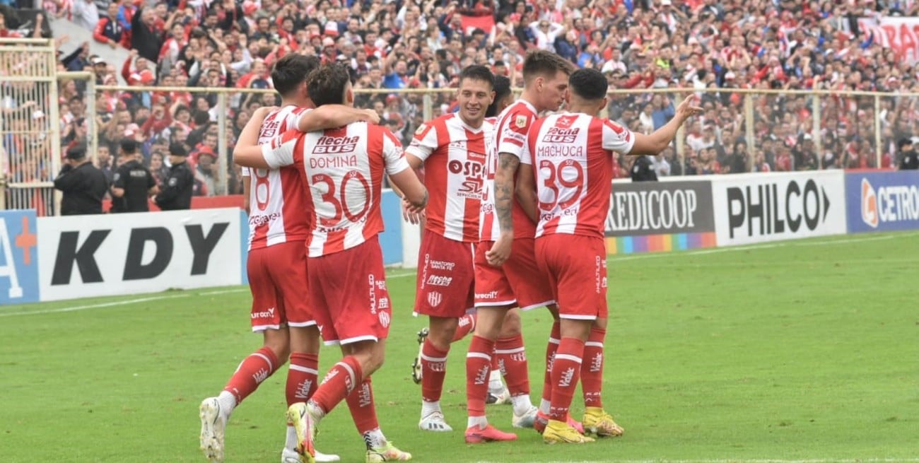 Unión venció a Gimnasia 2 a 0 como local y salió del fondo de la tabla