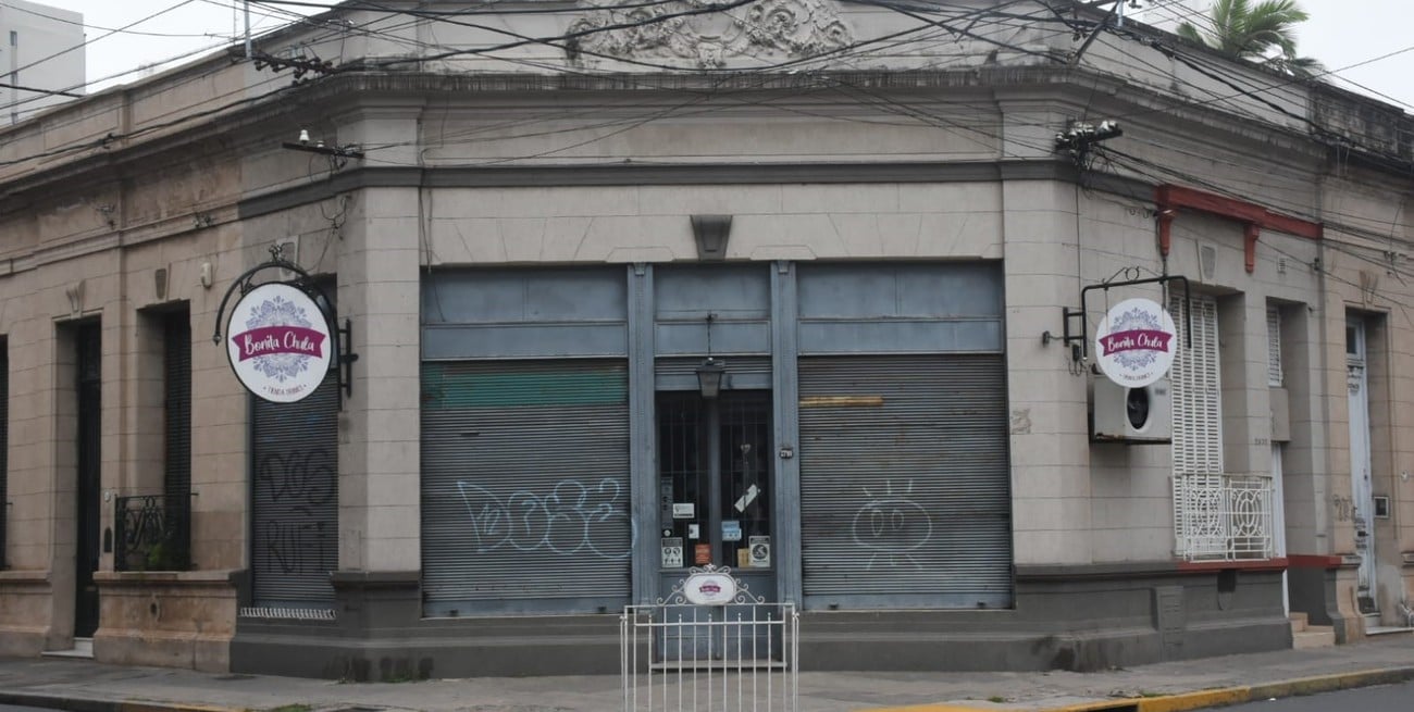 Violento asalto en una pollería céntrica