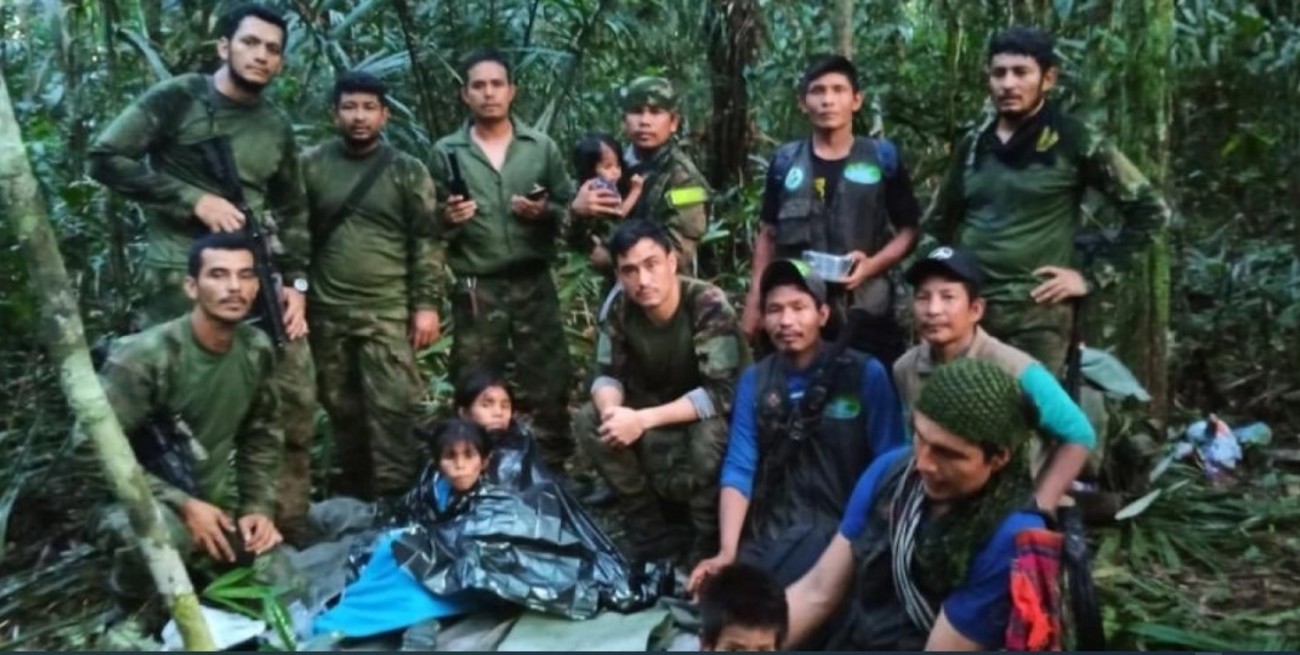 Hallaron con vida a los cuatro niños perdidos hace 40 días tras un accidente aéreo en la selva amazónica