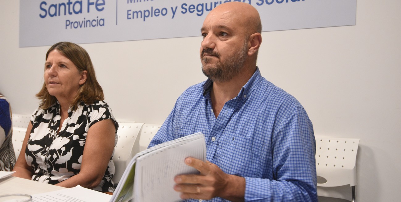 Los docentes públicos santafesinos subrayan salarios y concursos en el cuaderno de reclamos