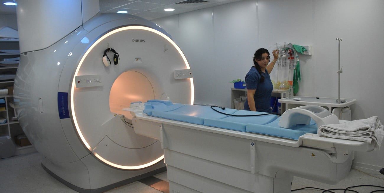 Fueron inaugurados el nuevo resonador y la Sala de Simulación del hospital Alassia